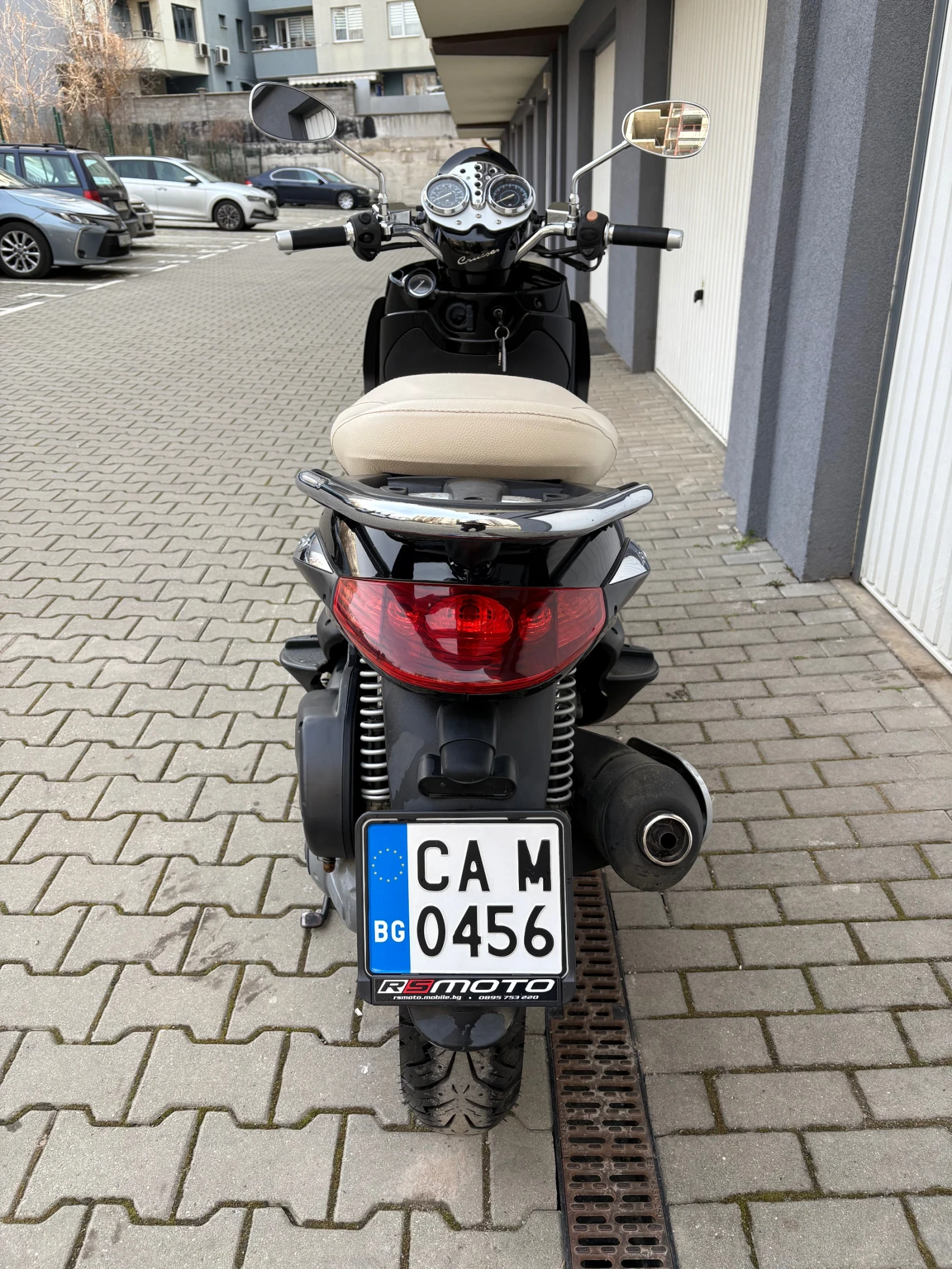 Piaggio Beverly, снимка 4 - Мотоциклети и мототехника - 54409421