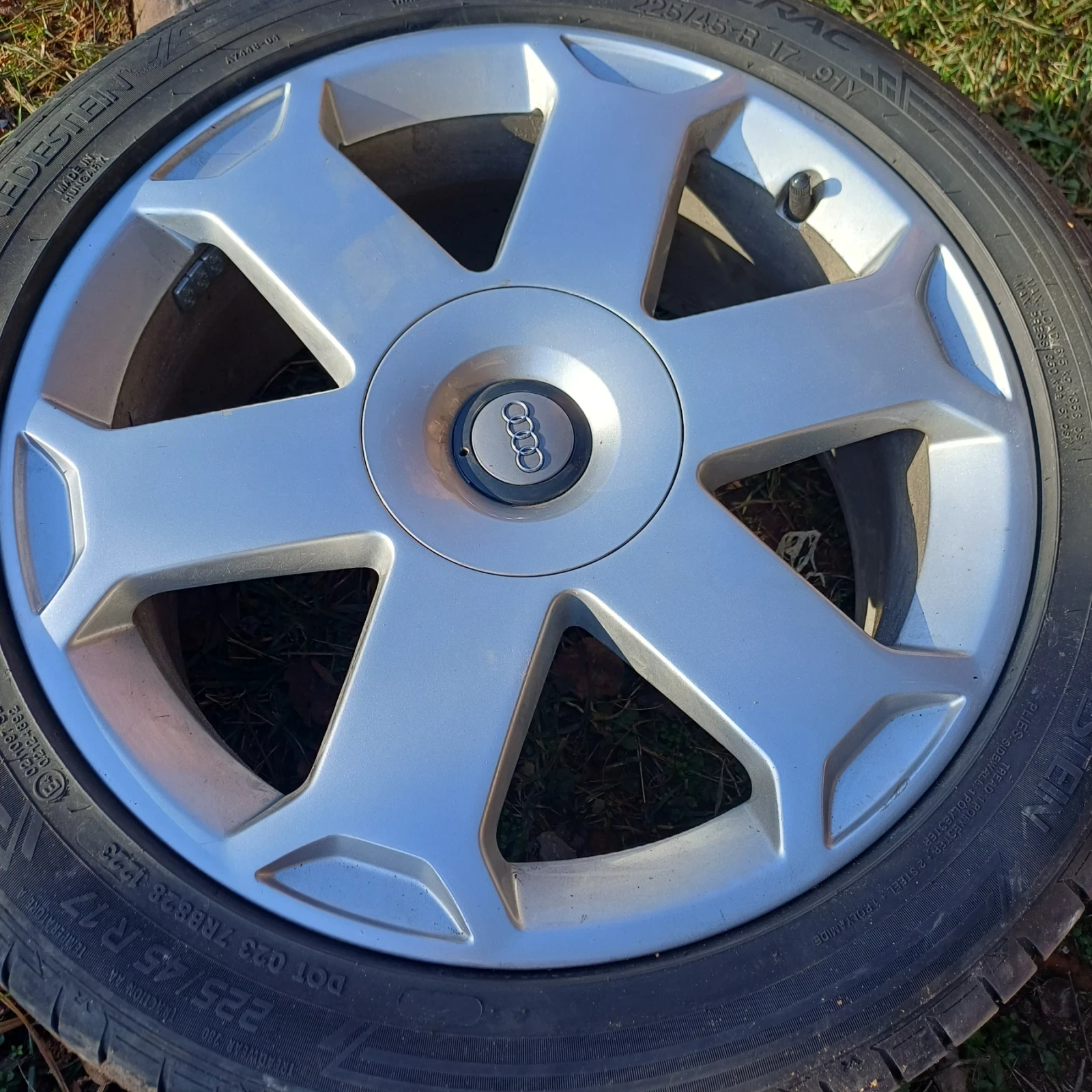 ���� � ������ 225/45R17 �� Audi S4 | Mobile.bg � ����������� 5