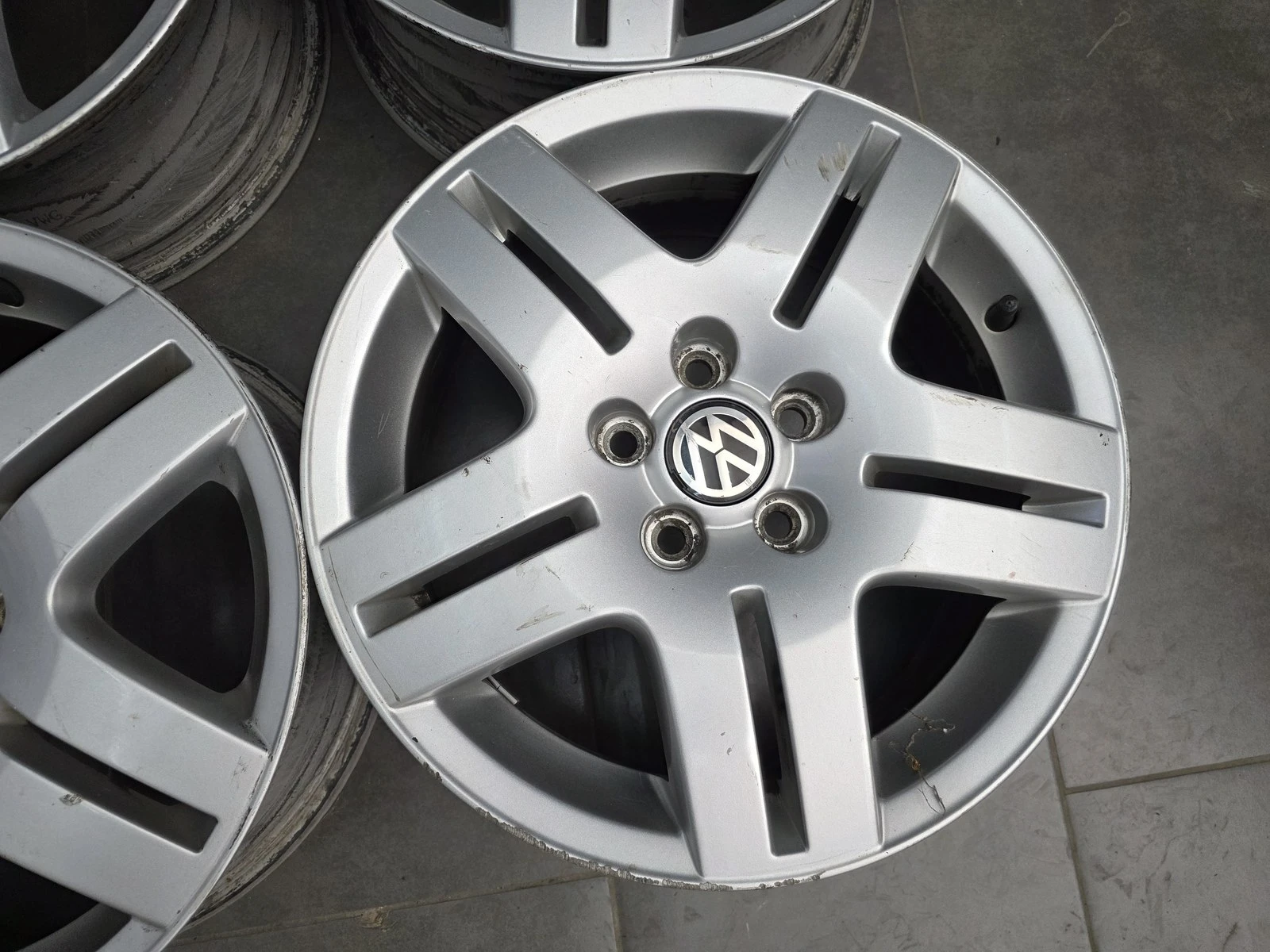 Джанти за VW, снимка 6 - Гуми и джанти - 56724477