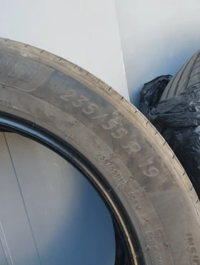 Гуми Летни 235/55R19, снимка 1 - Гуми и джанти - 49411050