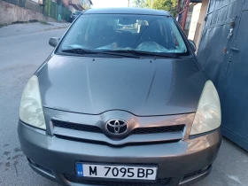Toyota Corolla verso 2.0, снимка 2