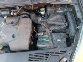Toyota Corolla verso 2.0, снимка 11
