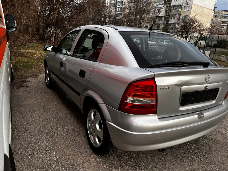 Opel Astra, снимка 4 - Автомобили и джипове - 47172470