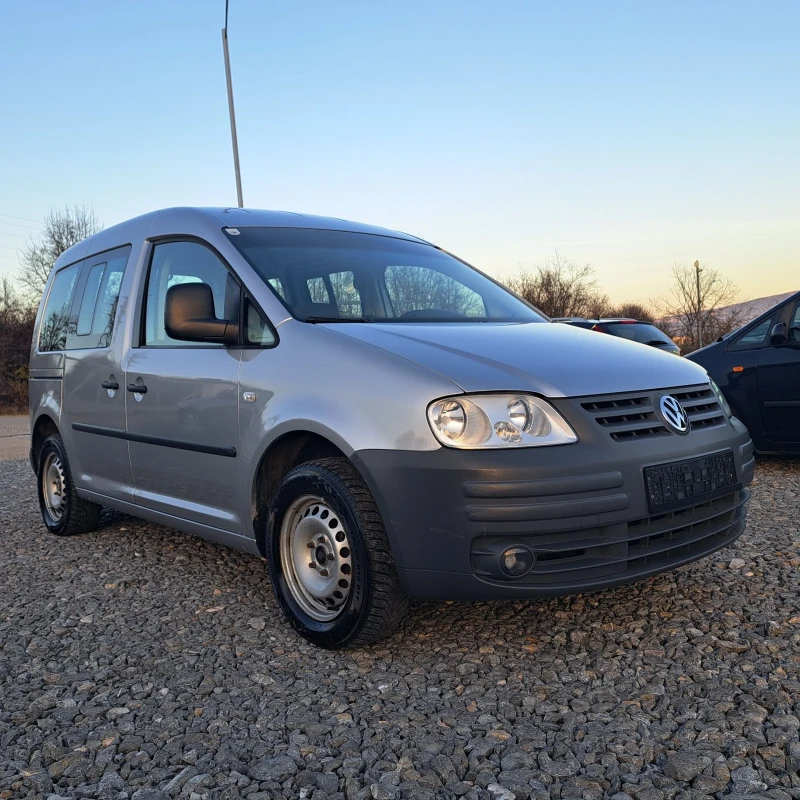 VW Caddy 1.6 LIFE , снимка 2 - Автомобили и джипове - 48245892