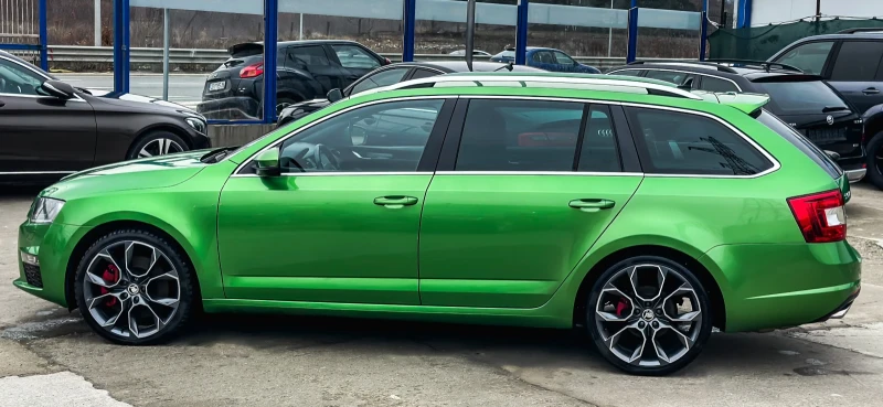 Skoda Octavia 2.0d| VRS| KeyLess| РЕАЛ.КМ| КАТО НОВА!!!, снимка 8 - Автомобили и джипове - 48269807