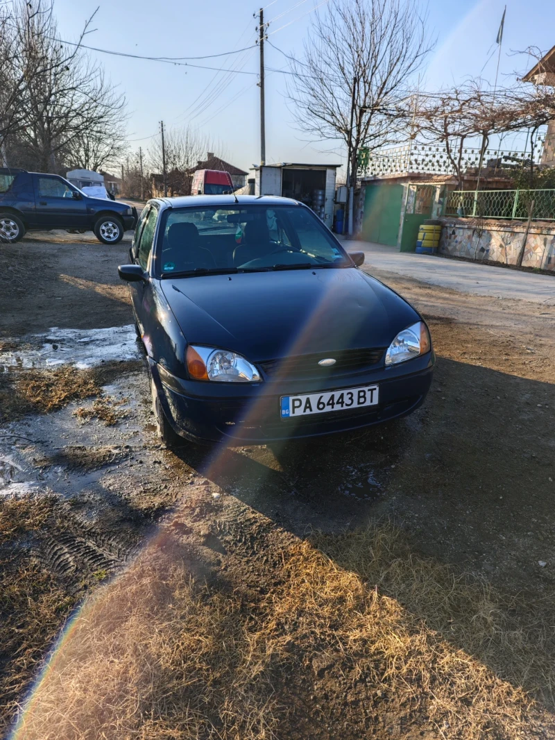 Ford Fiesta, снимка 1 - Автомобили и джипове - 49076585