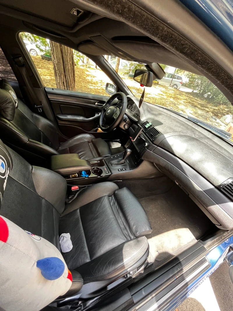 BMW 330 I, газ , снимка 12 - Автомобили и джипове - 52064186