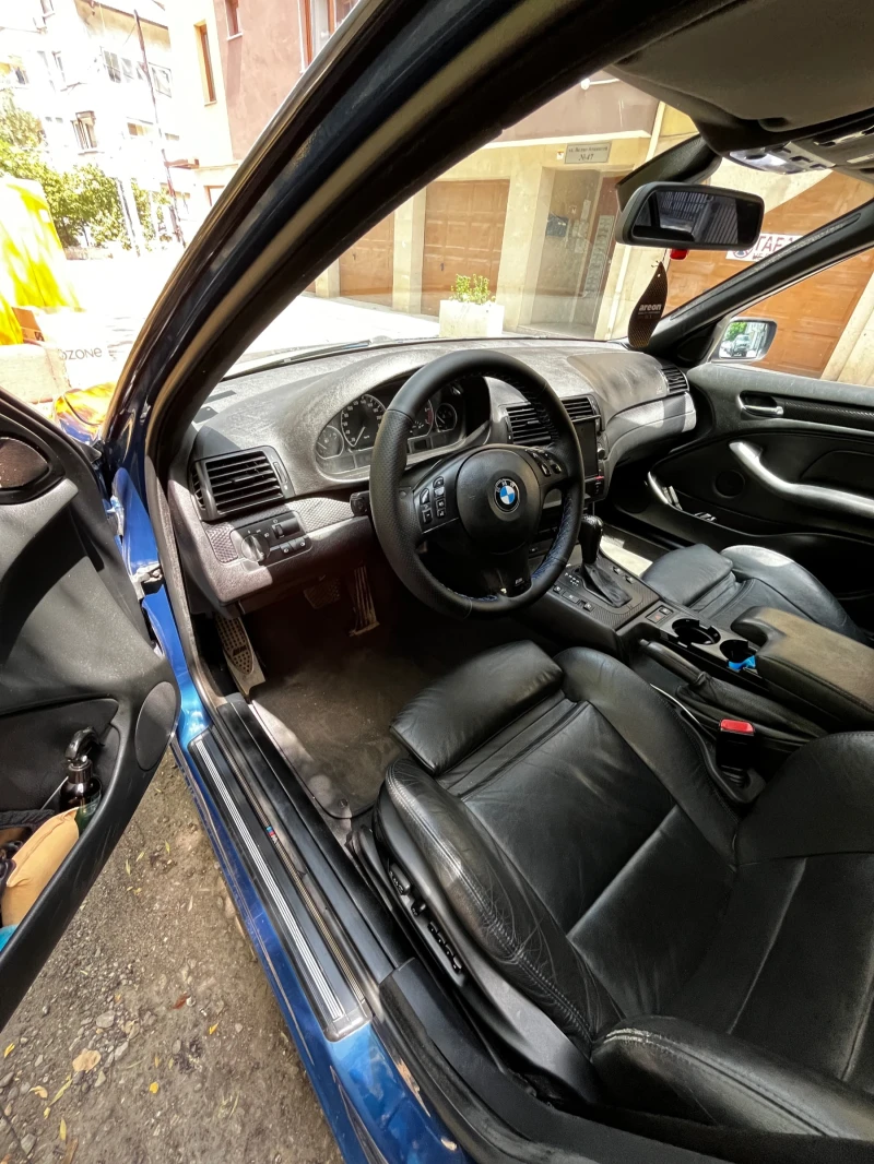 BMW 330 I, газ , снимка 10 - Автомобили и джипове - 52064186