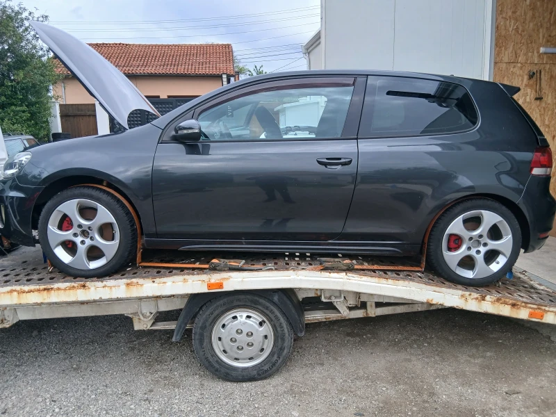 VW Golf 2 TSFSI, снимка 3 - Автомобили и джипове - 53010213