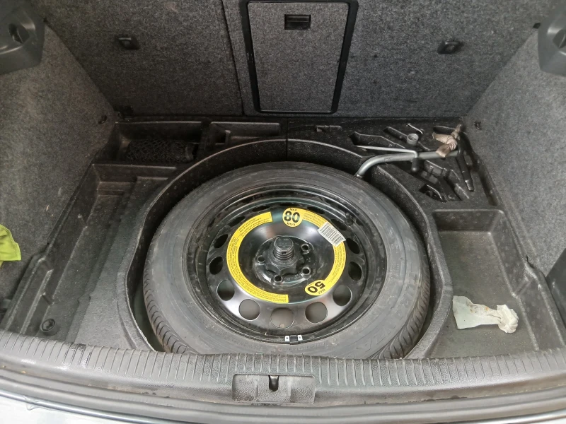 VW Golf 2 TSFSI, снимка 16 - Автомобили и джипове - 53010213