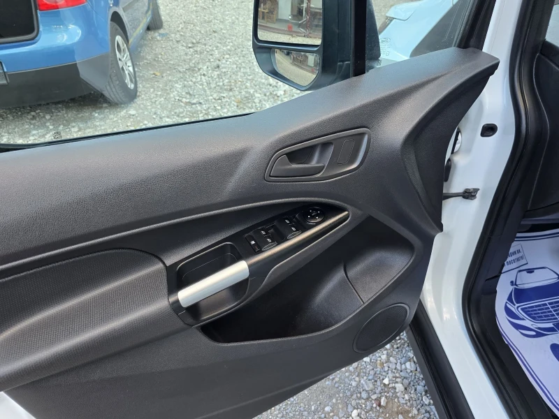 Ford Tourneo Connect 1.5 TDCI АВТОМАТИК , снимка 14 - Автомобили и джипове - 52218914