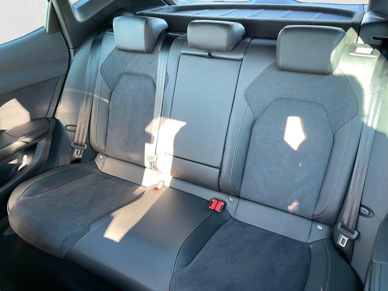 Cupra Formentor VZ* FACELIFT* AWD* MEMORY* DISTR* KEYLESS* LED* CA, снимка 10 - Автомобили и джипове - 52470954