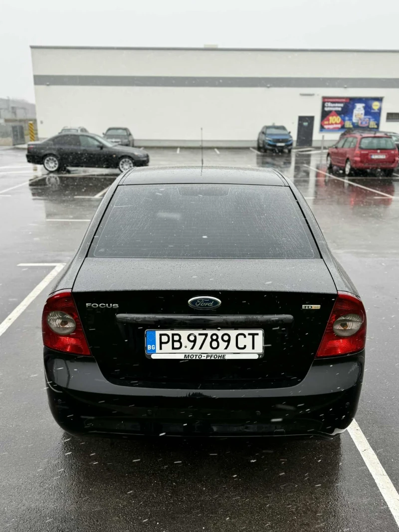 Ford Focus 2.0 facelift, снимка 4 - Автомобили и джипове - 53066311