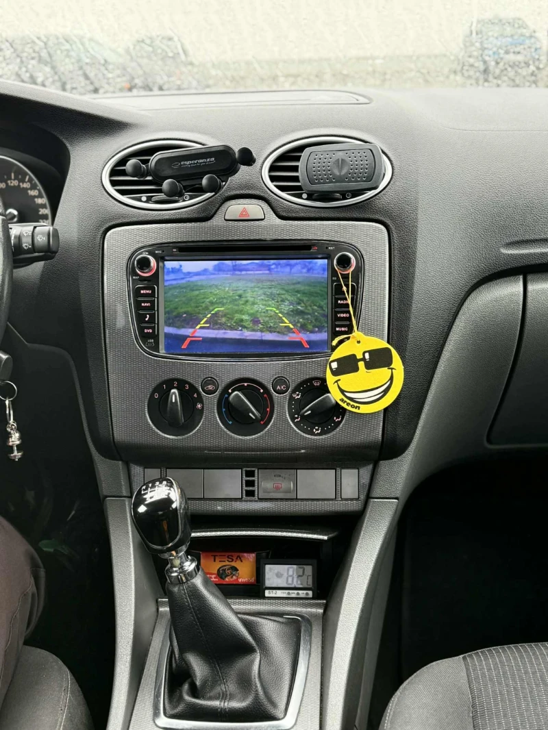 Ford Focus 2.0 facelift, снимка 6 - Автомобили и джипове - 53066311