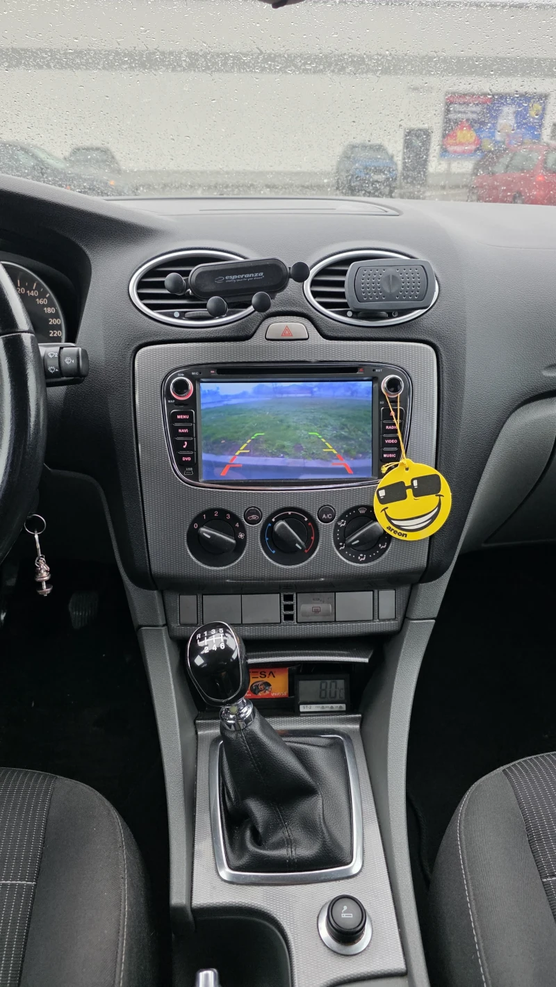 Ford Focus 2.0 facelift, снимка 9 - Автомобили и джипове - 53066311