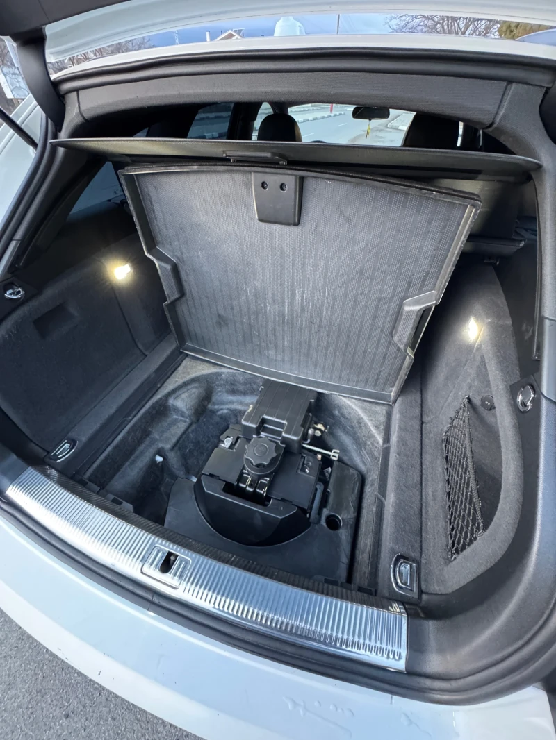 Audi A4 2.0 143hp S-line, снимка 5 - Автомобили и джипове - 53136542