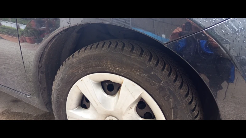 Nissan Note Комби, снимка 4 - Автомобили и джипове - 53189920