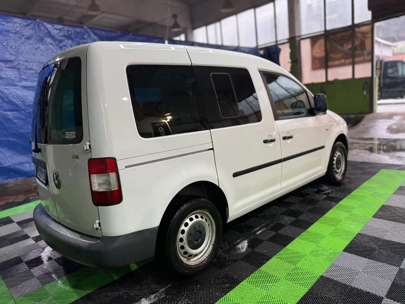 VW Caddy, снимка 4 - Автомобили и джипове - 53373115