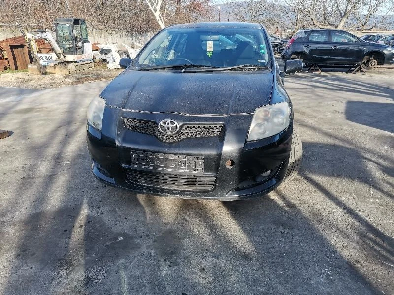 Toyota Auris 2.0 D4D, снимка 1 - Автомобили и джипове - 39858169