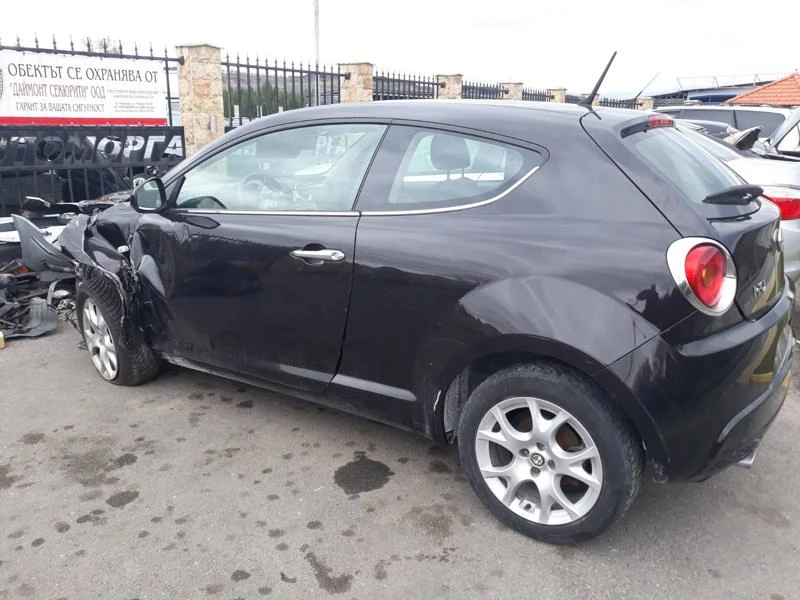 Alfa Romeo MiTo, снимка 4 - Автомобили и джипове - 36495660