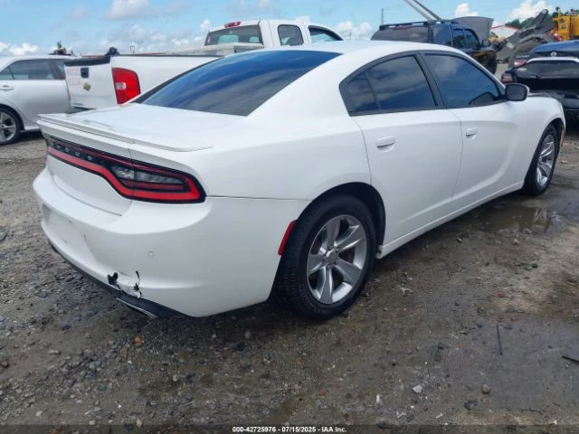 Dodge Charger SE - изображение 4