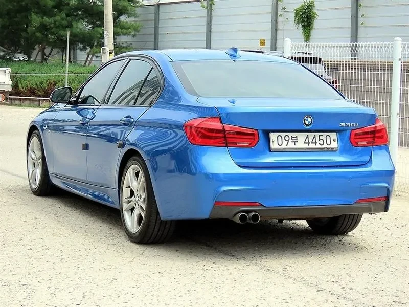 BMW 330, снимка 3 - Автомобили и джипове - 55302675