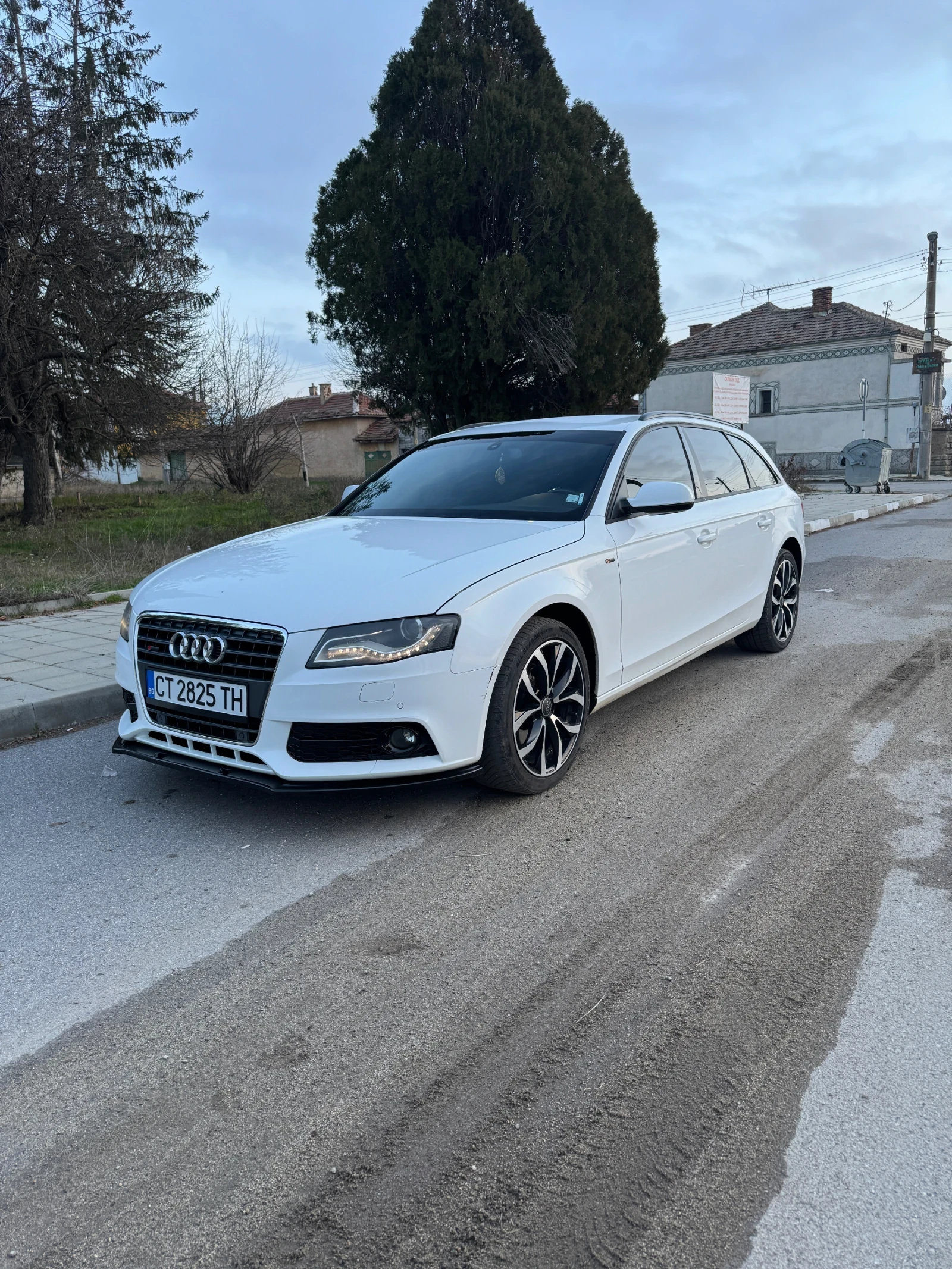 Audi A4 2.0 143hp S-line, снимка 1