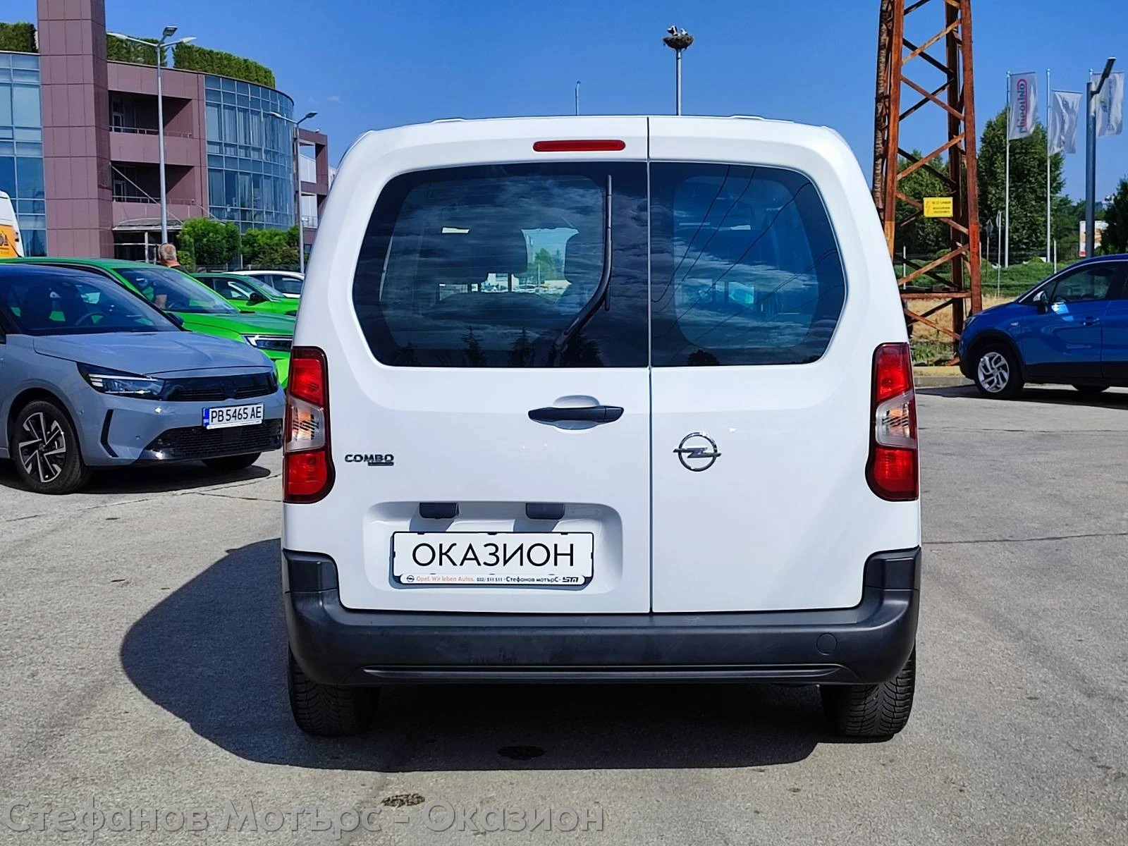 Opel Combo Life 4 1 Selection 1.5D (75HP) MT5 - изображение 7