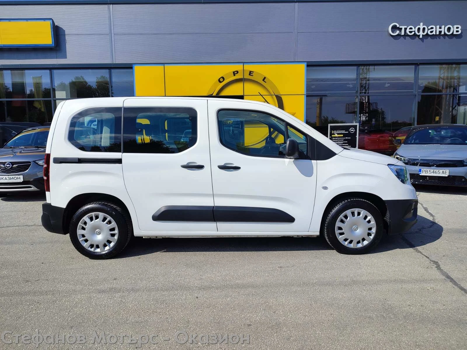 Opel Combo Life 4 1 Selection 1.5D (75HP) MT5 - изображение 5