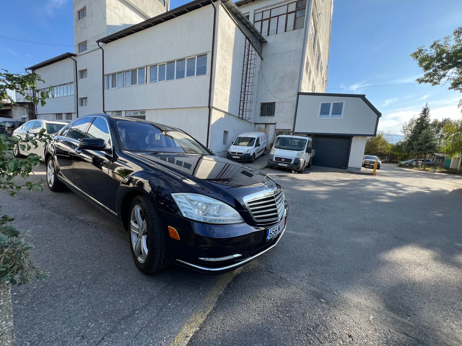 Mercedes-Benz S 550 5.5 LONG 4MATIC БЕЗ ТЕХНИЧЕСКИ ЗАБЕЛЕЖКИ - изображение 4