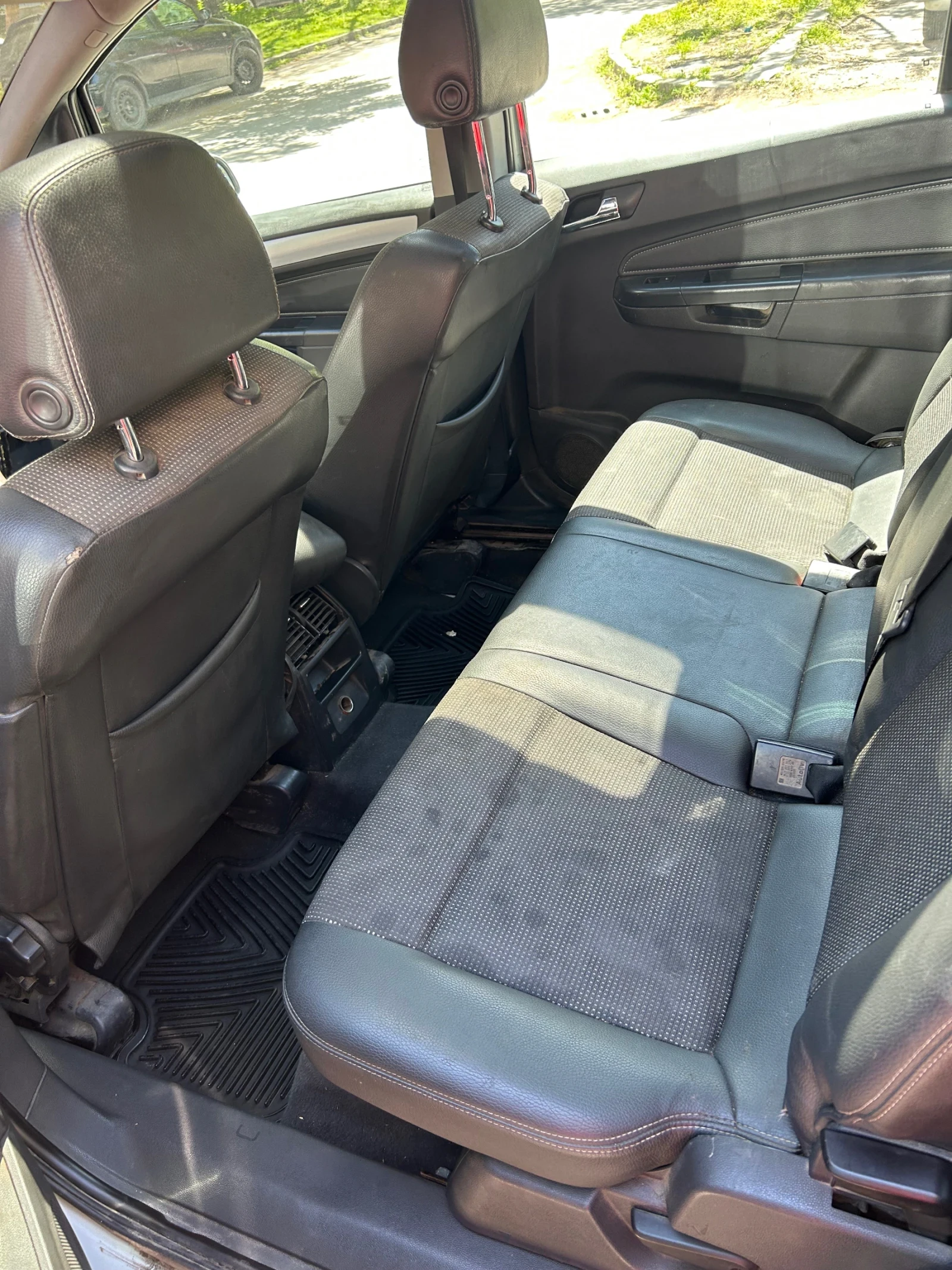 Opel Zafira 1.9 - изображение 10