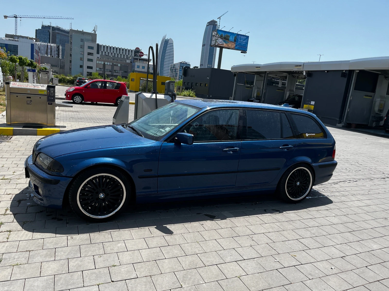 BMW 330 I, газ  - изображение 2