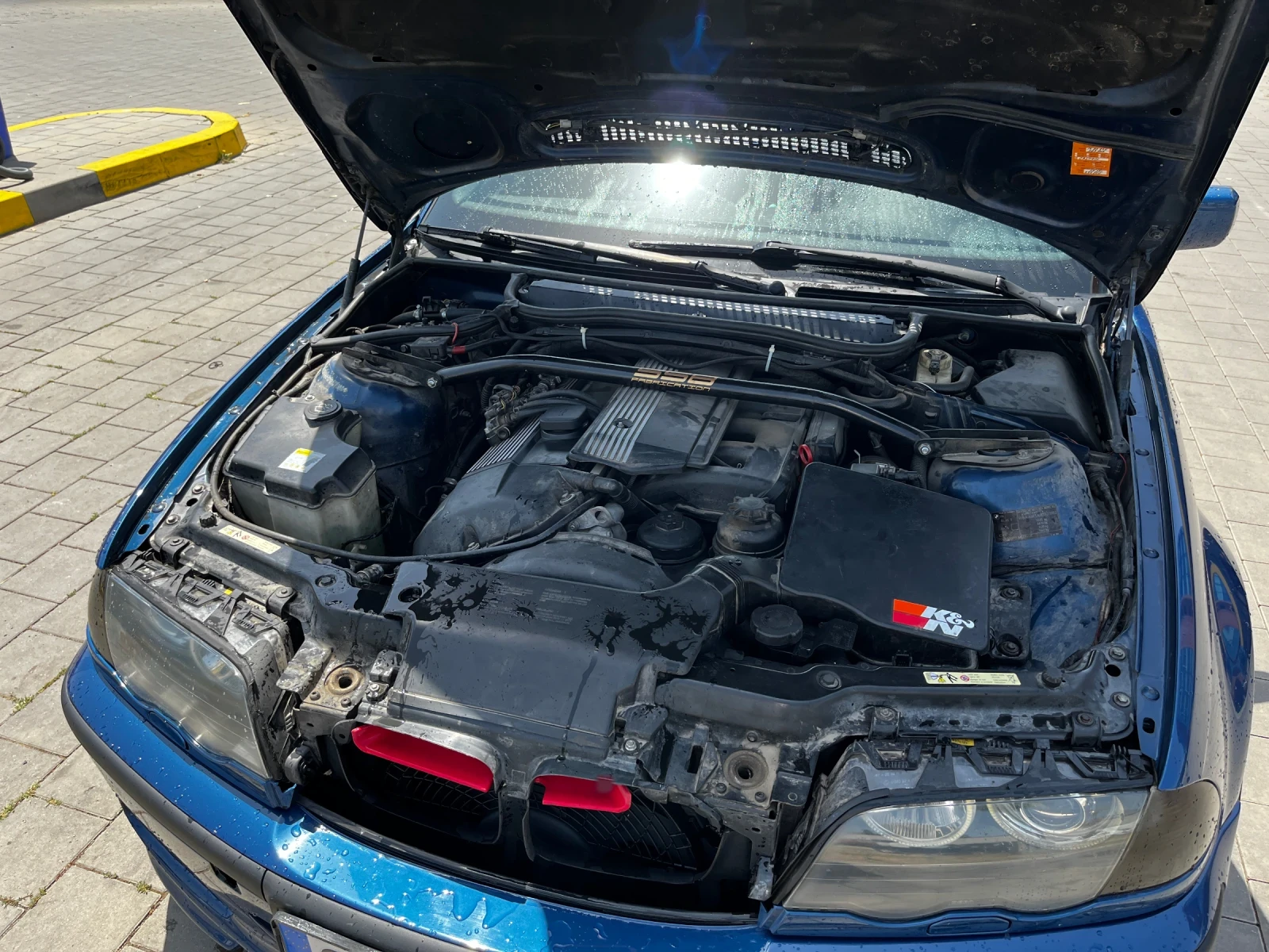 BMW 330 I, газ  - изображение 8