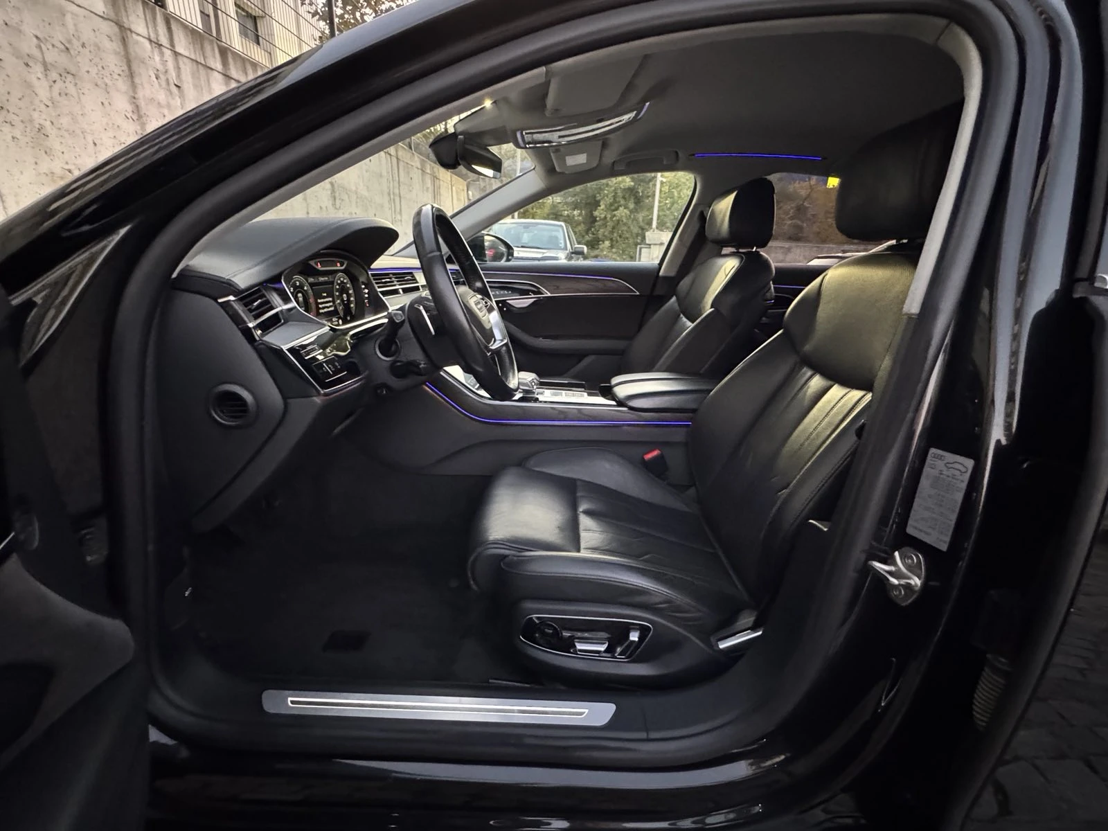 Audi A8 5.0TDI/Quattro/LED/360 /Memory/MULTY/NAVI/TV/TOP!! | Mobile.bg   11