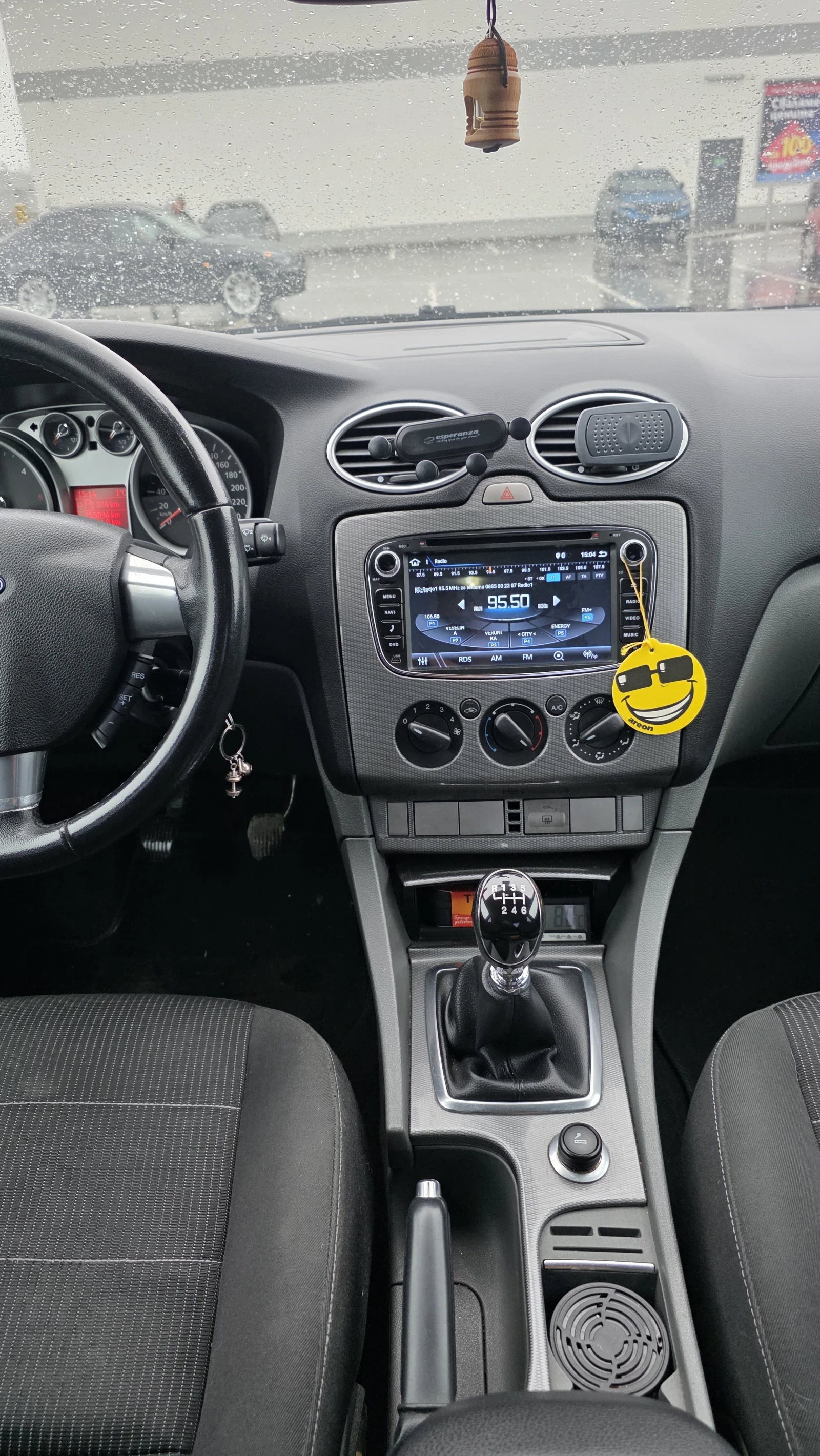 Ford Focus 2.0 facelift - изображение 8