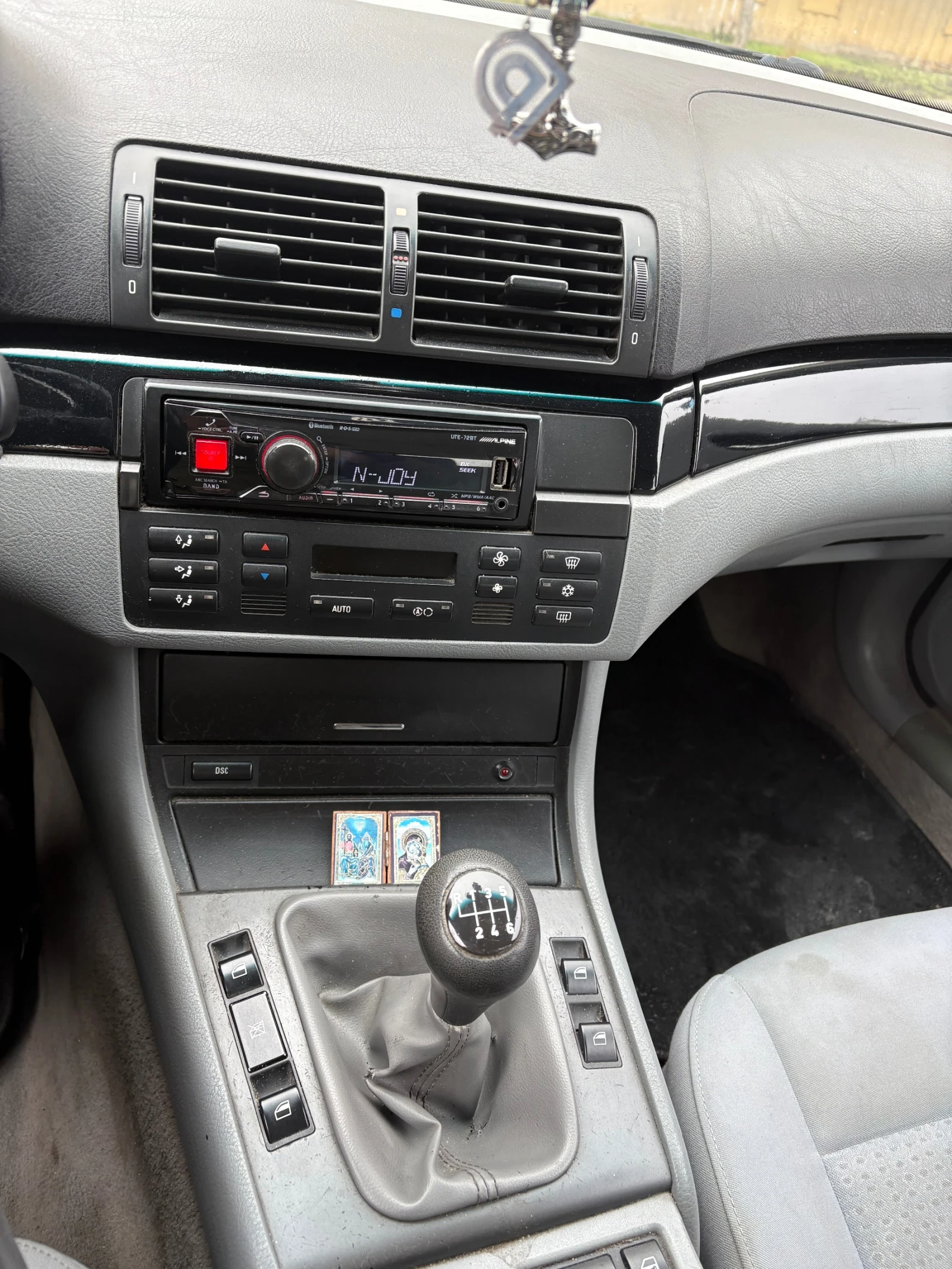 BMW 320 2d 150 k.с - изображение 8