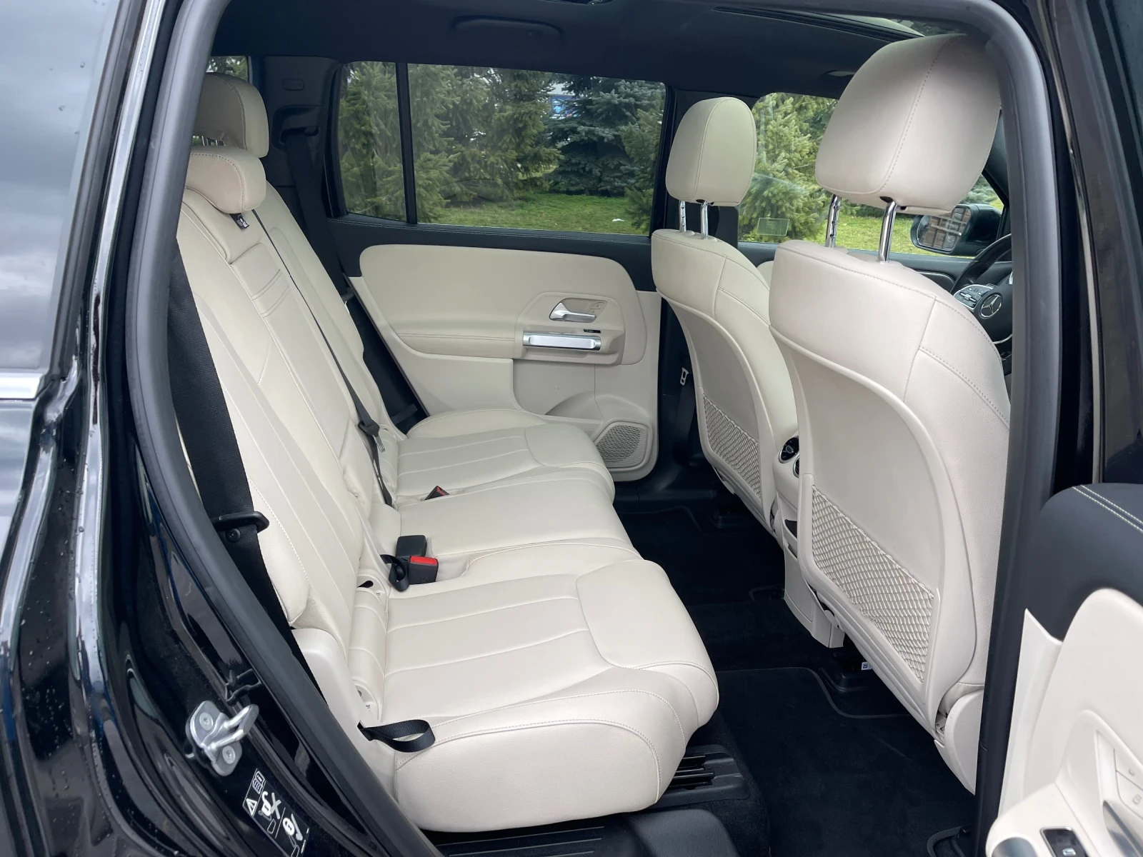 Mercedes-Benz EQB 250+  - изображение 9