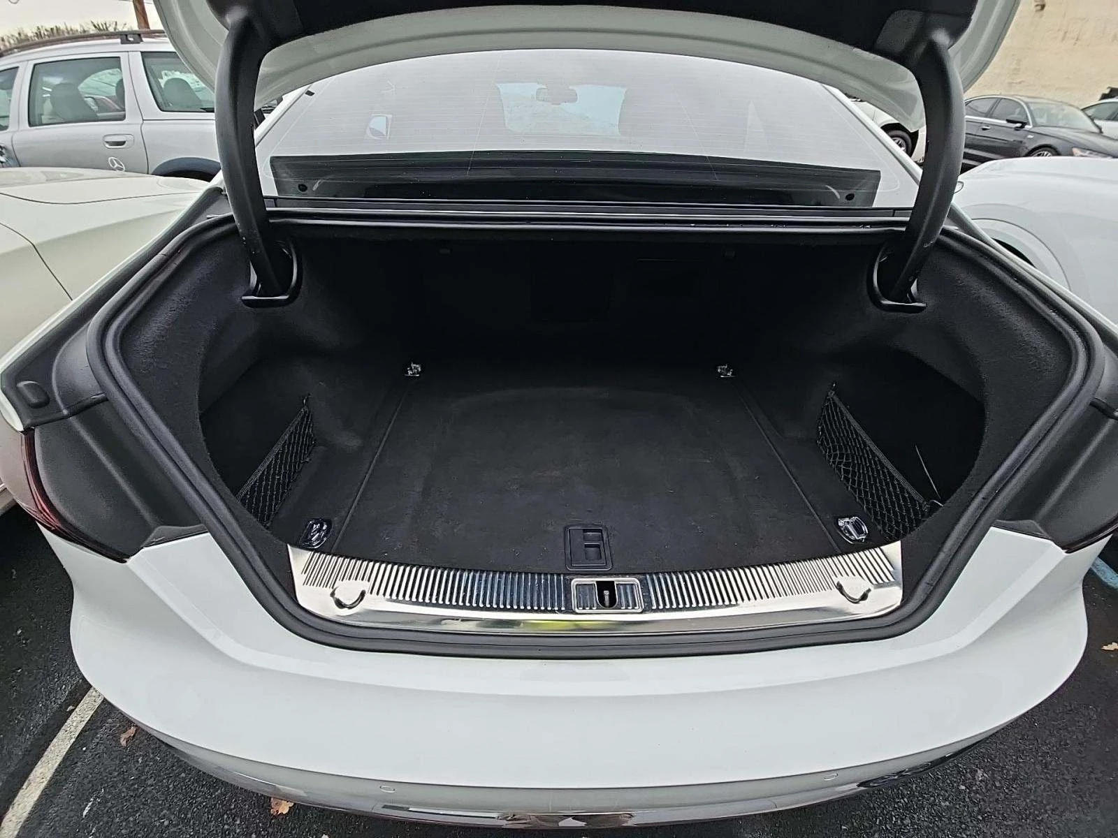 Audi A8 3.0T | Mobile.bg � ����������� 15