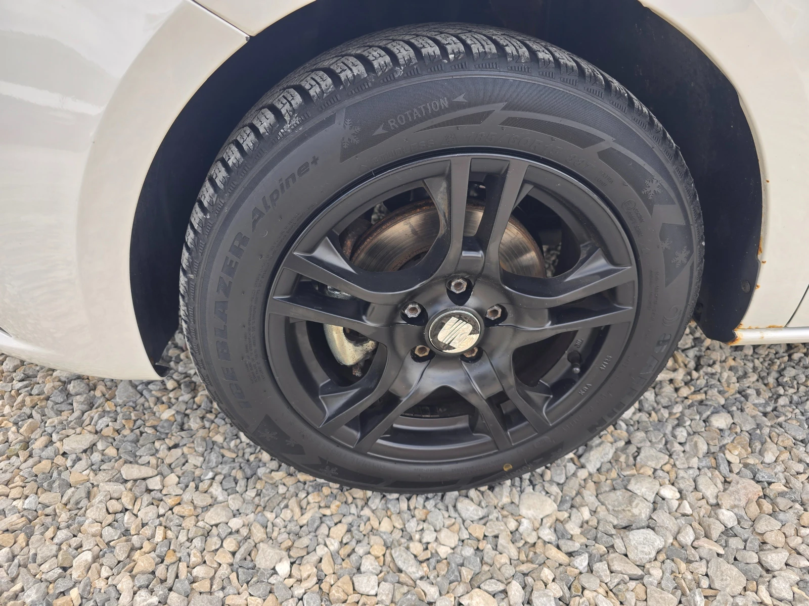 Seat Ibiza 1.2 БЕНЗИН ! ! РЕАЛНИ КИЛОМЕТРИ, снимка 16 - Автомобили и джипове - 54501347