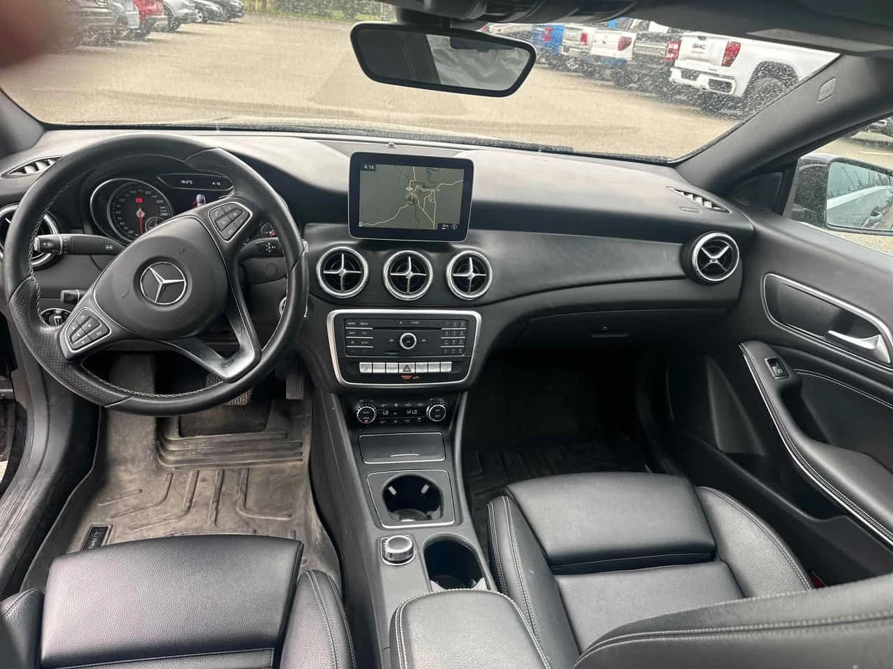 Mercedes-Benz CLA 250 4MATIC* ПОДГРЕВ* ПАНОРАМА* , снимка 9 - Автомобили и джипове - 54581878