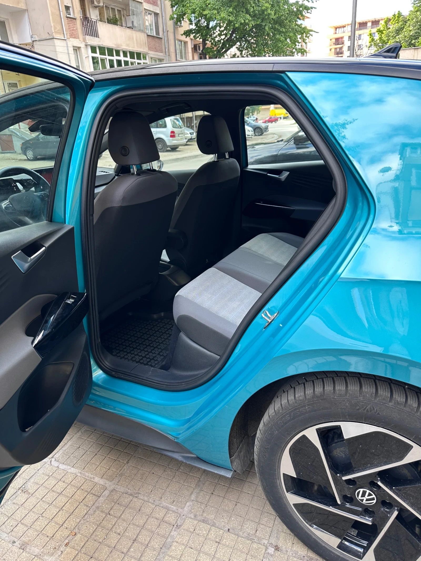 VW ID.3 Pro Performance 58kWh, снимка 14 - Автомобили и джипове - 54631380