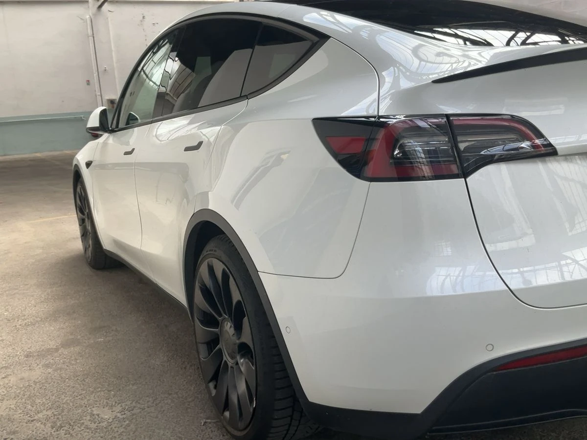Tesla Model Y PERFORMANCE* AWD, снимка 2 - Автомобили и джипове - 55411379