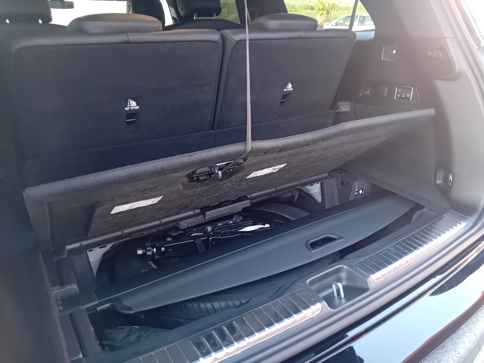 Mercedes-Benz GLS 450 AMG/4 MATIC/designo, снимка 17 - Автомобили и джипове - 55578091