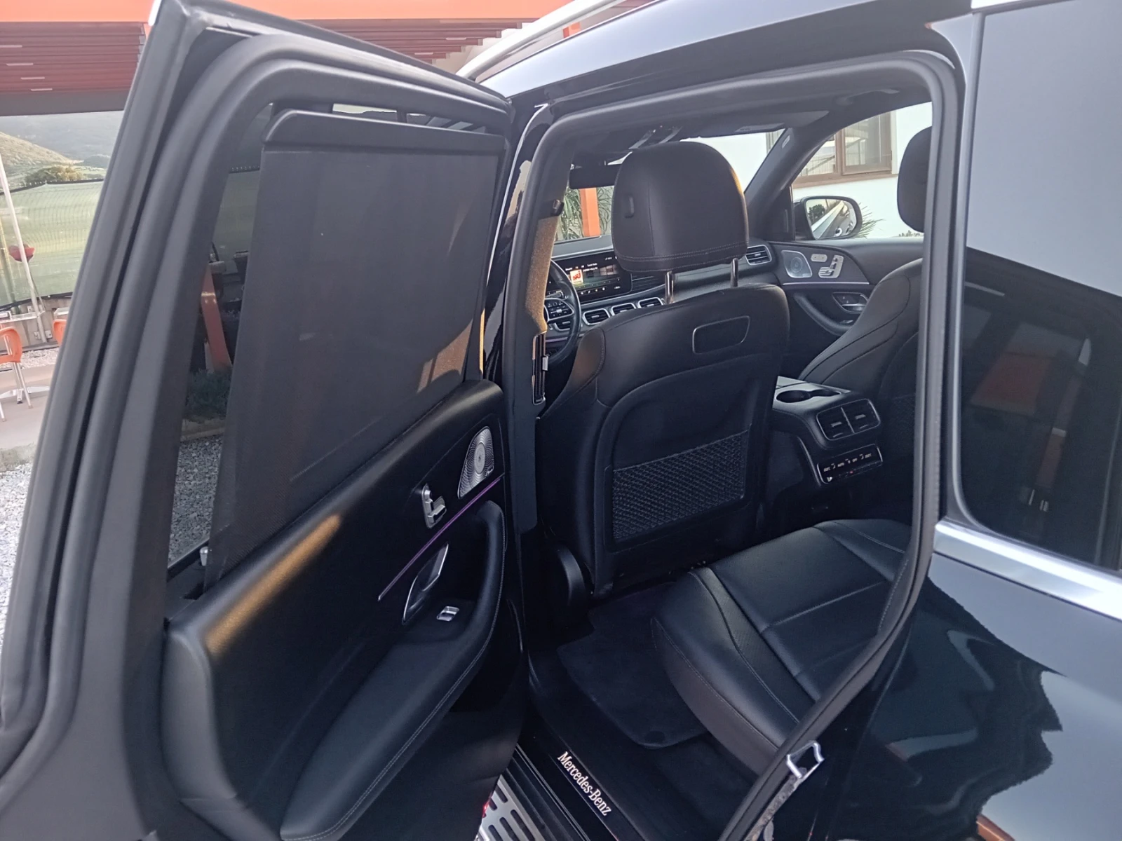 Mercedes-Benz GLS 450 AMG/4 MATIC/designo, снимка 16 - Автомобили и джипове - 55578091