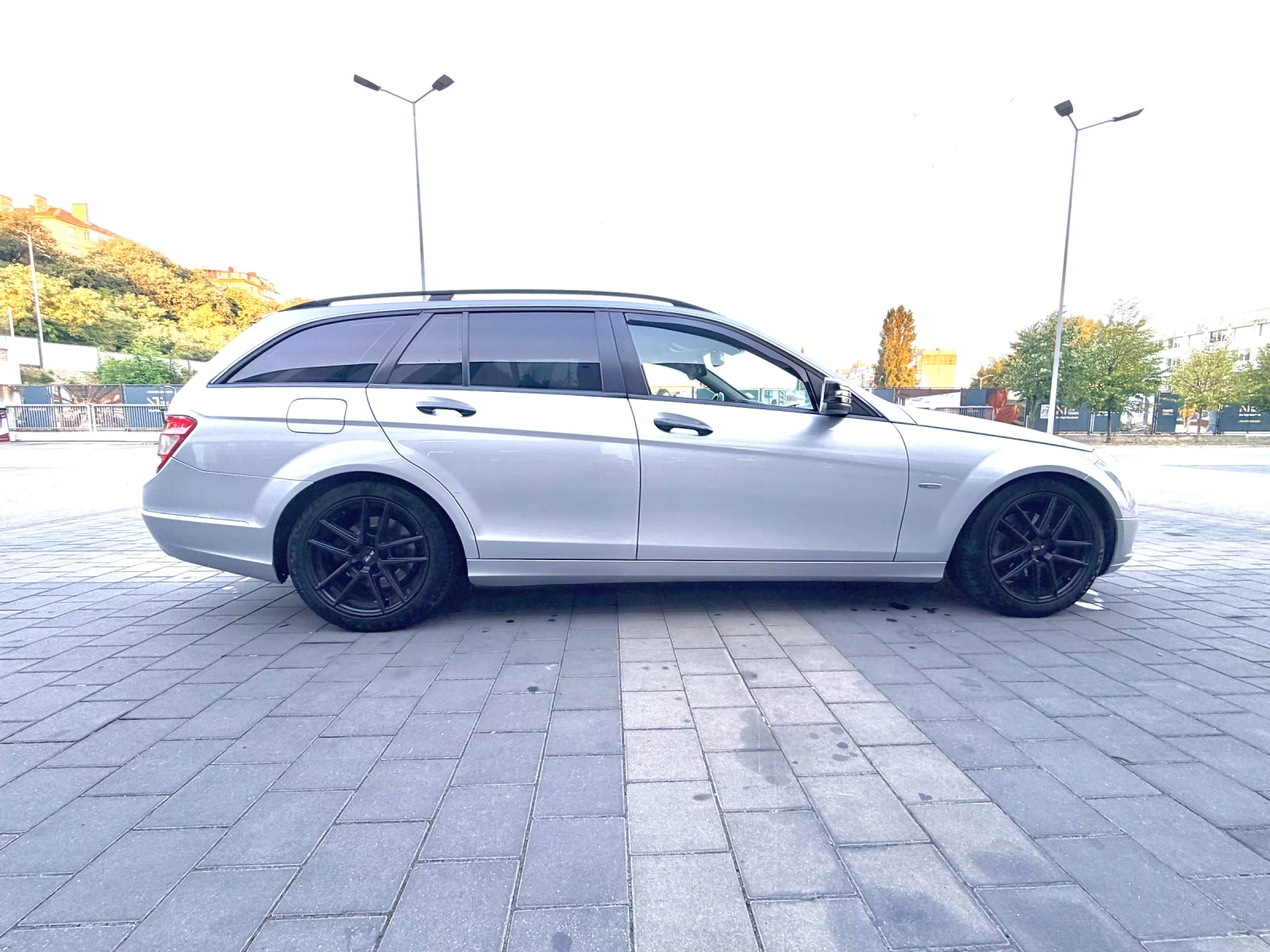 Mercedes-Benz C 220, снимка 7 - Автомобили и джипове - 55772302