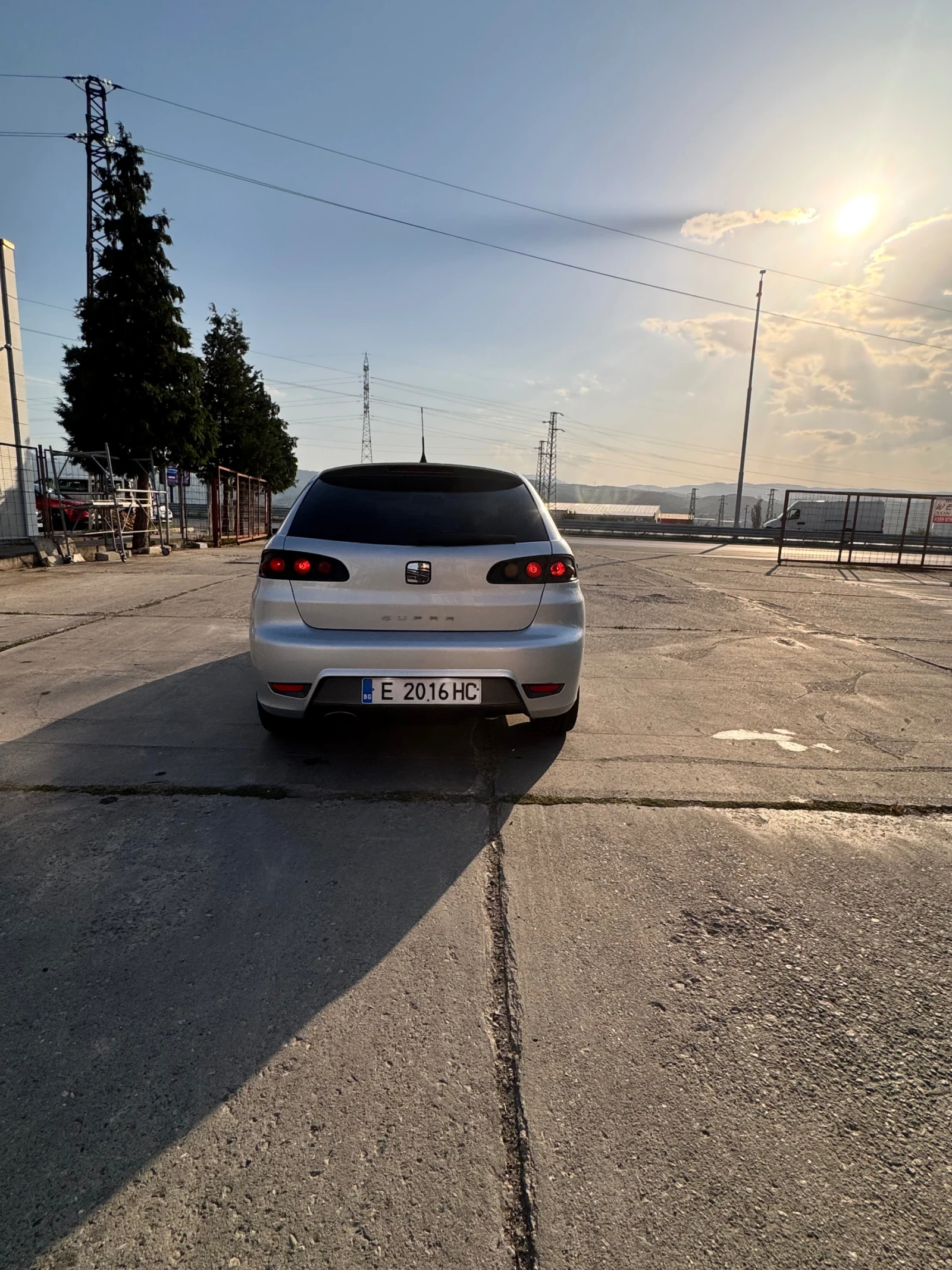 Seat Ibiza Cupra, снимка 6 - Автомобили и джипове - 55903826