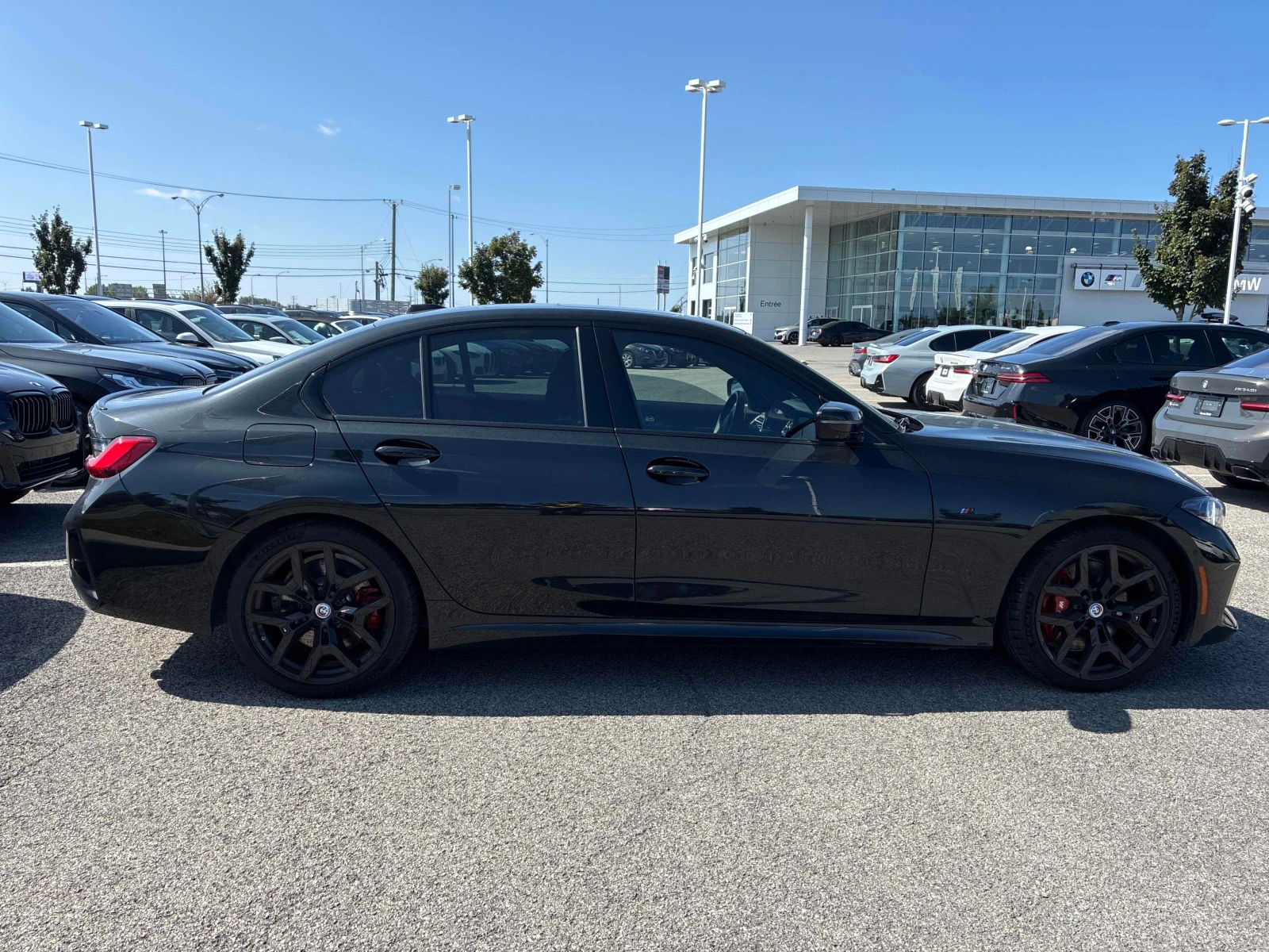 BMW 330 i xDrive | CARFAX | АВТОФИНАНСИРАНЕ, снимка 4 - Автомобили и джипове - 56060086