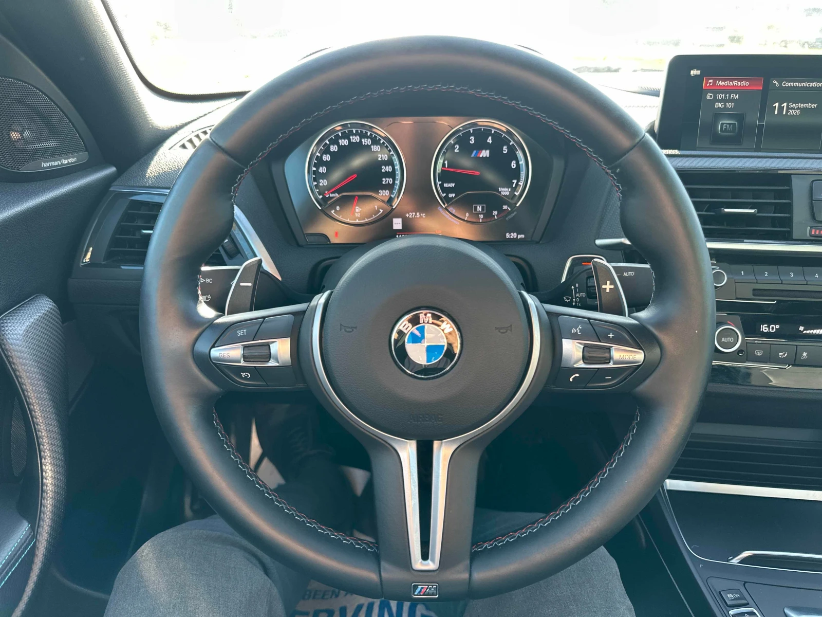 BMW M2 * Coupe * CARFAX * БЕЗ ПЪРВОНАЧАЛНА ВНОСКА, снимка 11 - Автомобили и джипове - 56064519