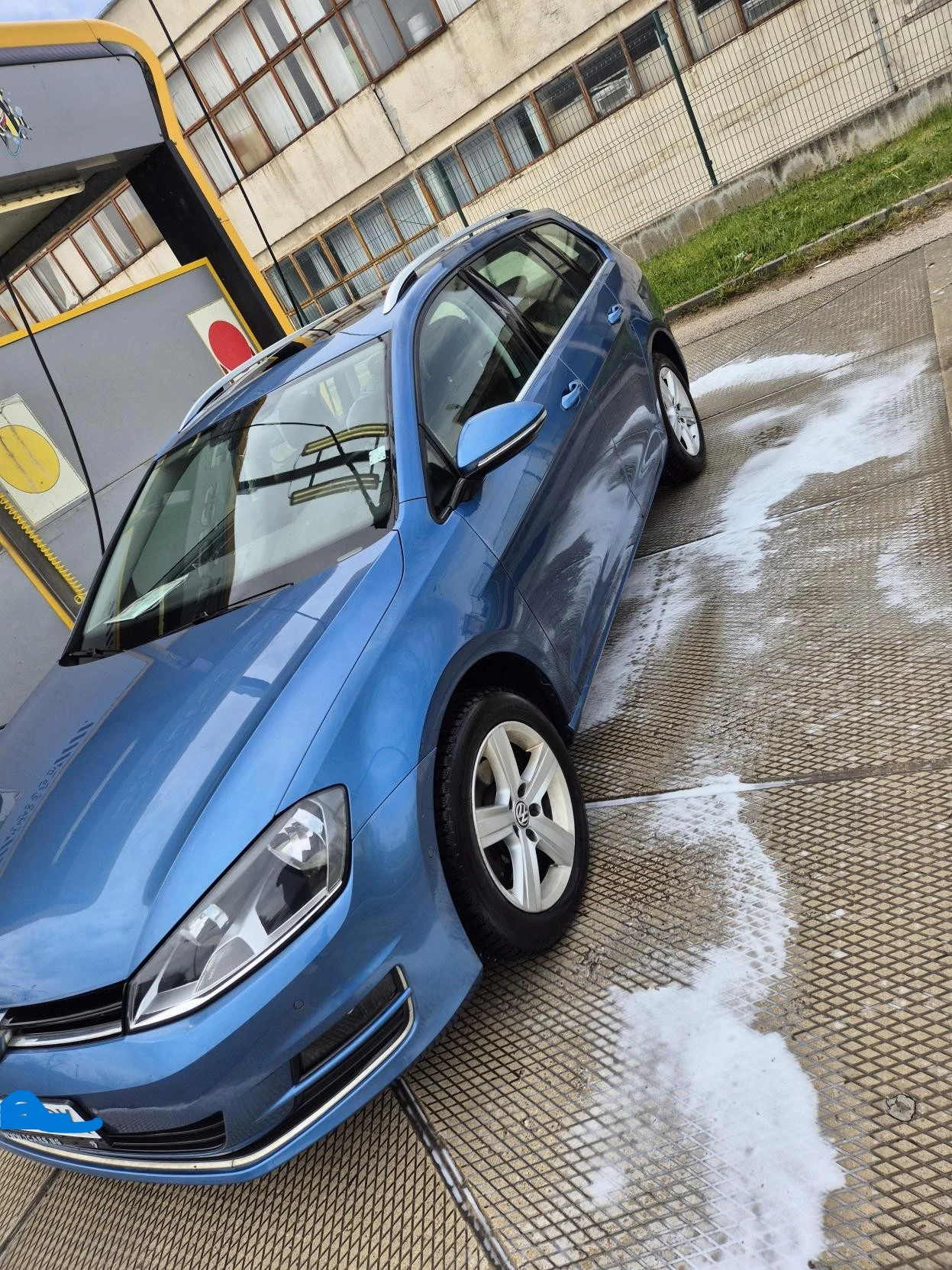 VW Golf, снимка 2 - Автомобили и джипове - 56321727