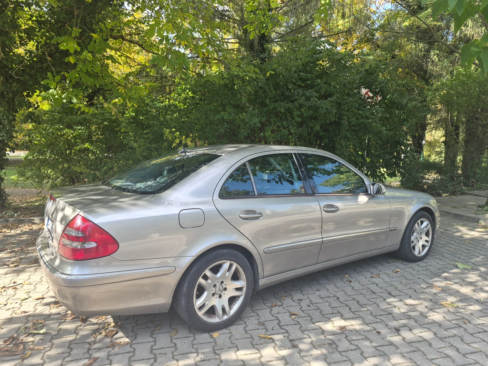 Mercedes-Benz E 320 E320 CDI, снимка 7 - Автомобили и джипове - 56438713